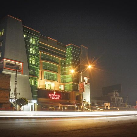 Shelton'S Rezidor Otel Peşaver Dış mekan fotoğraf