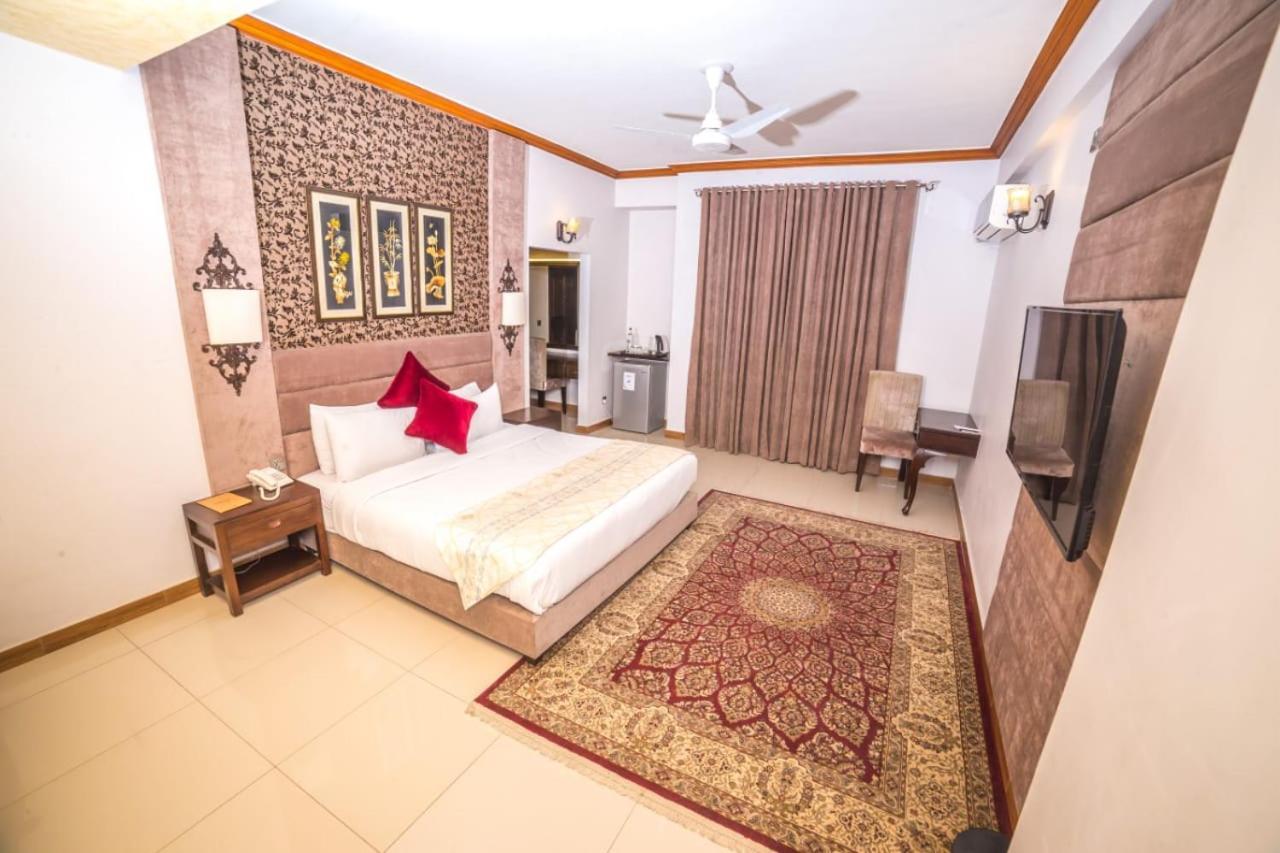 Shelton'S Rezidor Otel Peşaver Dış mekan fotoğraf